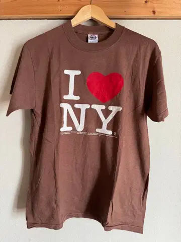 90~00s 아이러브뉴욕 T셔츠 델타 브라운