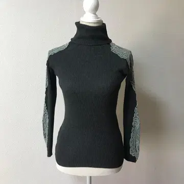 귀여운 소매 레이스 터틀넥 니트 그레이 격상 레이스