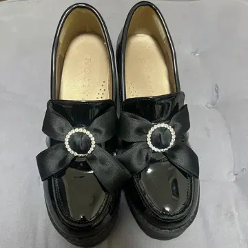 ROJITA 리본 로퍼