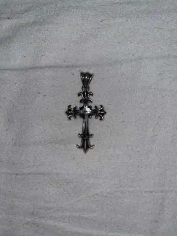 실버 크로스형 펜던트 탑 목걸이