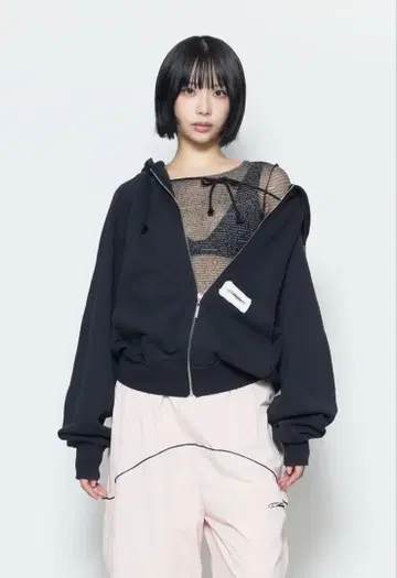 THEREDTHREAD S fleece zip up hoodie