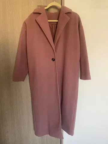 새상품급 DouDou 핑크 롱 코트 F 사이즈