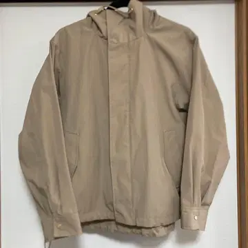 OPAQUE CLIP 후드 부착 베이지 마운틴 파카