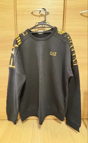EA7 블랙 트레이닝복 팬츠 세트
