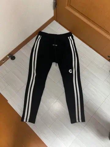 [ 즉시 완판 아이템 ] CRONOS 크로노스 조거 팬츠 M