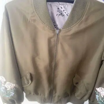 자수 장식 바시티 자켓 스카잔 리버서블 꽃무늬