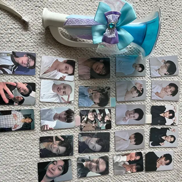 비투비 응원봉 멜봉+포카 일괄 판매