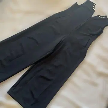 새상품급 THREE SQUARE 펄 올인원 프리 사이즈 블랙