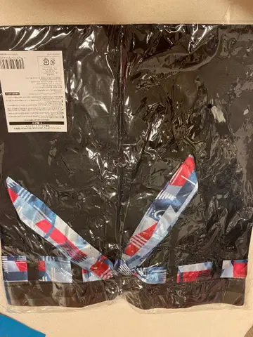 아이나나 아이들리시 세븐 토트백 류노스케