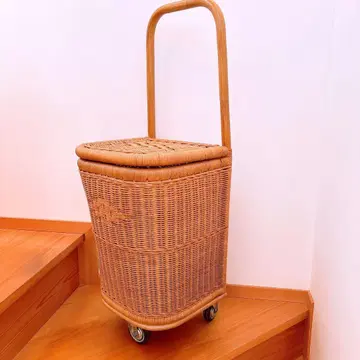 등나무 라탄 소재 캐스터 부착 쇼핑 카트!