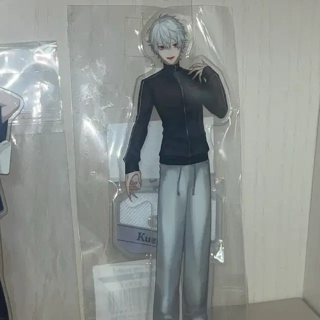 니지산지 쿠즈하 기본 아크릴 스탠드 미개봉