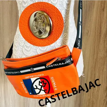 미사용급 까스텔바작 바디백 숄더백 올 로고 무늬