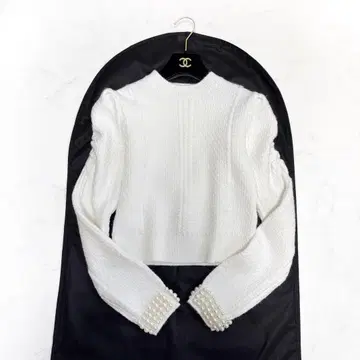 24AW 아뉴앙스 anuans 펄 니트탑 화이트 계열 니트