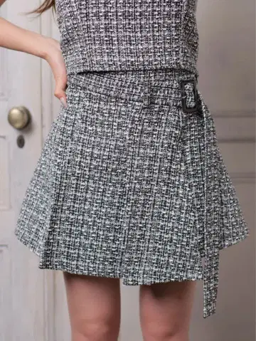 LIP SERVICE 멀티 패턴 벨트 플리츠 스커트