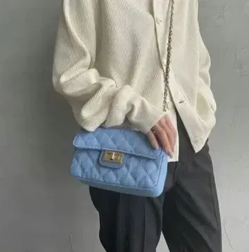 오우렌티 AULENTTI 퀼팅 숄더 데님