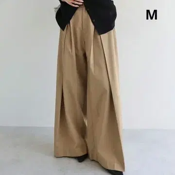 새상품급 alma design 알마디자인 베이지 턱 와이드 팬츠 M