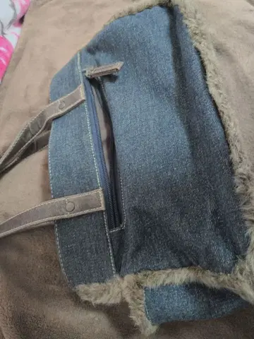 데님 퍼 핸드백