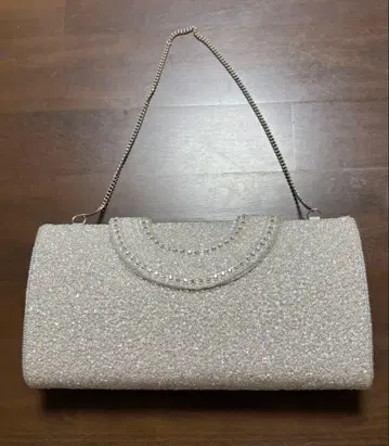 TOKYO SOIR 도쿄 소와르 파티 백 비즈 화이트 결혼식