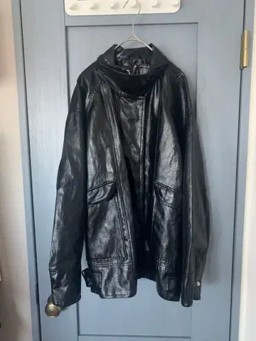 ZARA 블랙 에코 가죽 자켓 s-m 자라