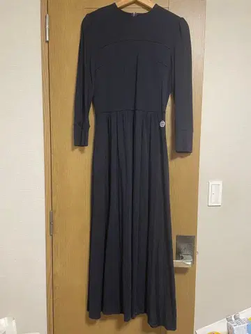 볼링 앳 발코니 38 네이비 긴팔 원피스