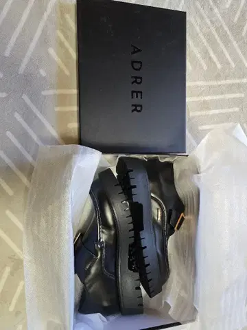 ADRER 청키 하이브리드 로퍼