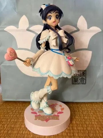 빛의 전사 프리큐어 15th 큐어 화이트 피규어