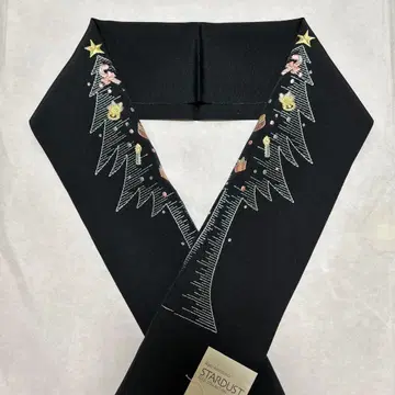 장식용 깃 크리스마스 패턴 자수 스와로브스키 트리