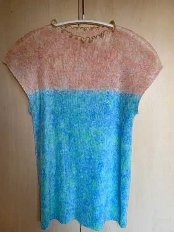 PLAIS PLAS 레어 슬리브리스 플리츠 오렌지 파랑