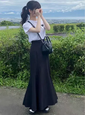 블랙 플레어 스커트 롱