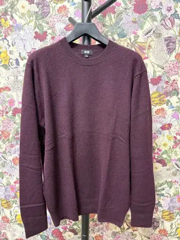 유니클로 캐시미어 크루넥 스웨터 L