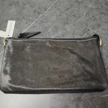 블랙 숄더백 송치 스트랩 포함