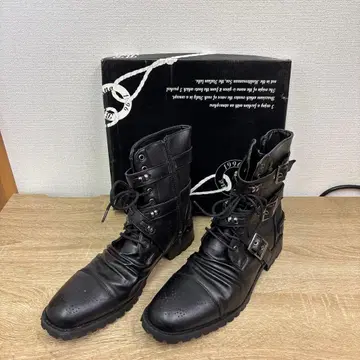 Bracciano 브라치아노 버클 부츠 블랙