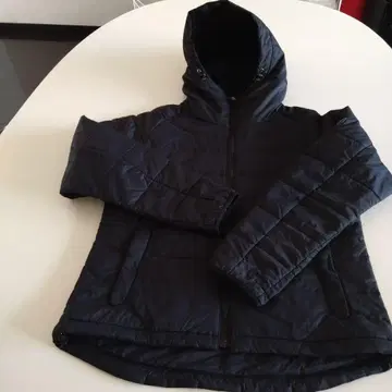 AIGLE 후드 부착 자켓 블랙