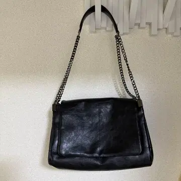 ZARA 락 플랩 숄더백