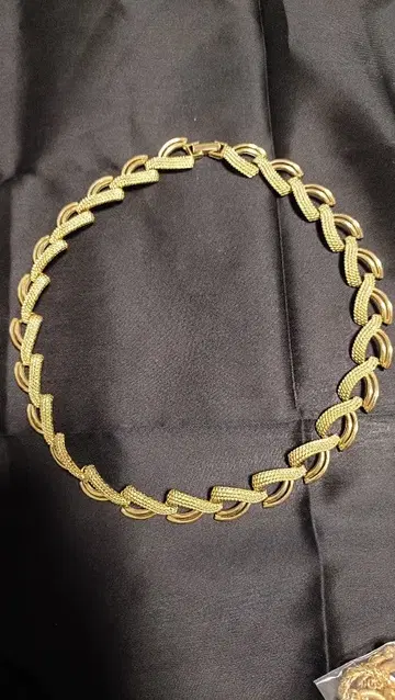 골드 체인 디자인 목걸이