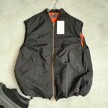 택 포함 새상품 미사용품 HUNCH MA-1 미디 베스트 프리 사이즈