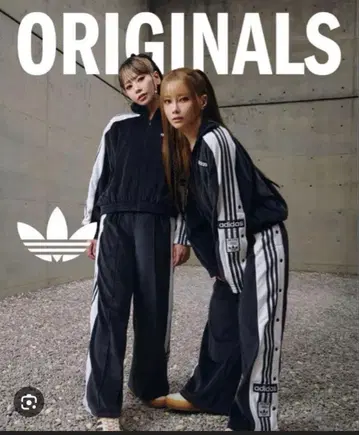 아디다스 W ADIBREAK VELOUR TT