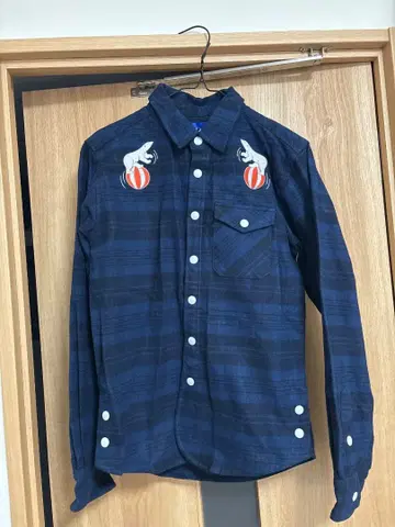 새상품급 IRIE LIFE 플란넬 셔츠 네이비 블랙 자수