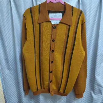 카미엘 포트헨스 70's 스웨터