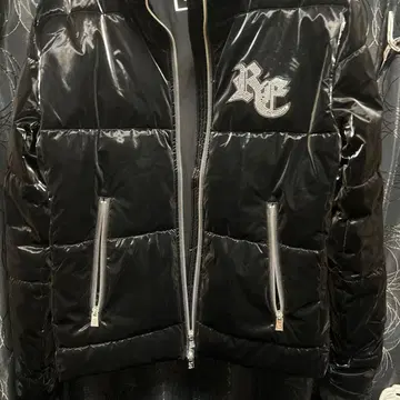 블랙 후드 부착 다운 자켓 M 사이즈