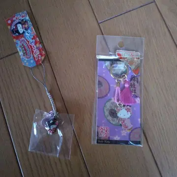 지역 한정 키티 교토 헬로키티 스트랩과 키링 세트