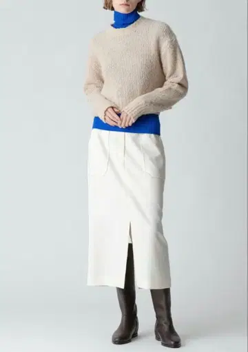 allureville 알아바일 울 부클레 크롭 풀오버