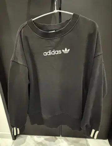 adidasoriginals 블랙 맨투맨 XS