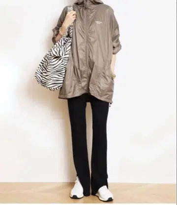 Americana NYLON BLOUSON 브라운D