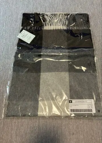 미사용 새상품 캐시미어 100% 블록 체크 머플러 블랙 카와베