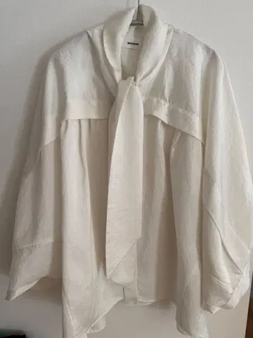 미스 로에 MIESROHE 블라우스 상의 화이트