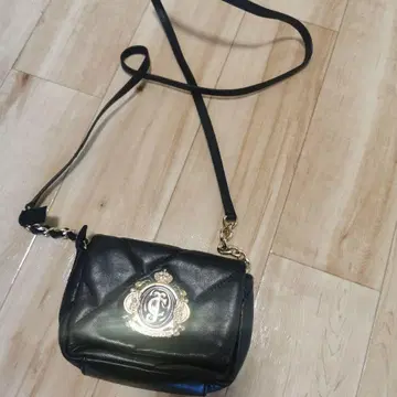 Juicy Couture 블랙 숄더백