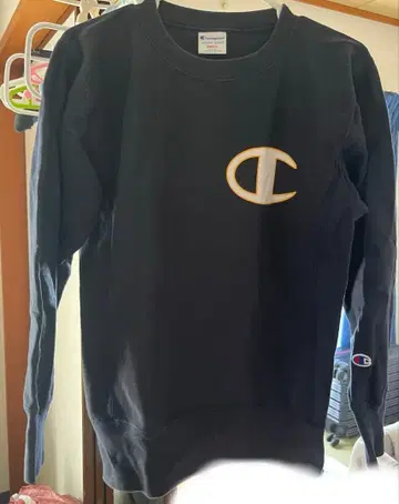 챔피언 리버스 위브 맨투맨 S 네이비