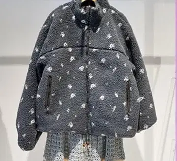 COYSEIO PETAL 리버서블 플리스 자켓