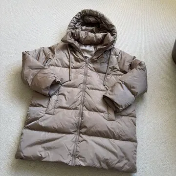 ZARA 후드 부착 베이지 다운 자켓